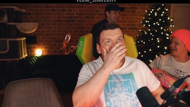 Скрипит дверь (Фил пернул) смотреть онлайн