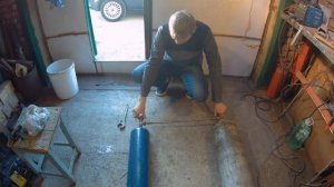 Заправка аргона из большого баллона в маленький.