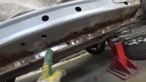 Mitsubishi Lancer X. Замена гнилых порогов, крыльев.