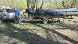 Погрузка лодки на прицеп