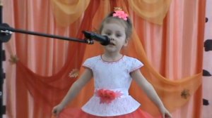 ПЕСНЯ «ПРО ЁЖИКА И ДЕТСТВО»(сл. Азалия Жуланова-Ханина, муз. К.Блюм)