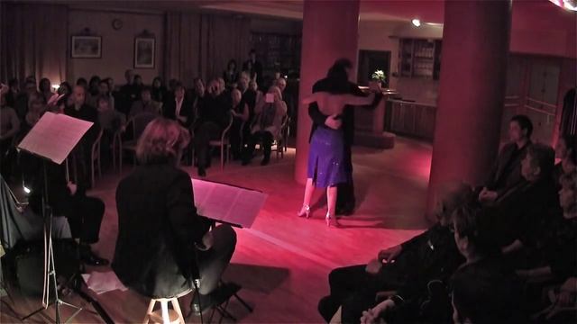 Vánoce a tango argentino - Oblivion смотреть онлайн