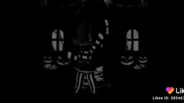 Танец моей ос в костюме черно -белого клоуна смотреть онлайн