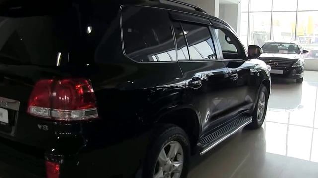 Toyota Land Cruiser 200 Series 4.5d AT (235 л.с.) 4WD смотреть онлайн