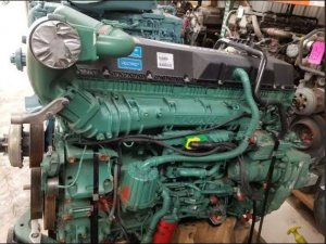 VOLVO FH 13  стук и скрежет в моторе