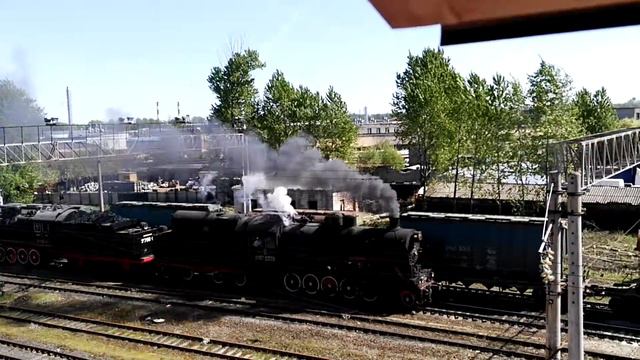 Паровоз СО17-2359, паровоз Эр766-41, Россия, Санкт-Петербург, станция Цветочная, 2016-05-13