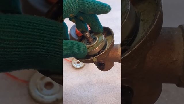 Как смазать редуктор мотокосы (триммера) смотреть онлайн