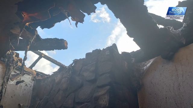 На улице Калараша из-за неисправности дымохода сгорела кровля частного дома смотреть онлайн