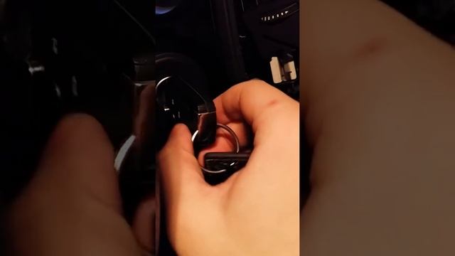 Открытие багажника Astra J GTC из салона смотреть онлайн