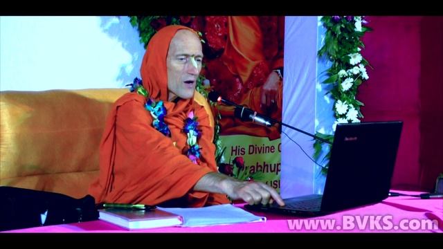 Discussion on Kama Gayatri смотреть онлайн