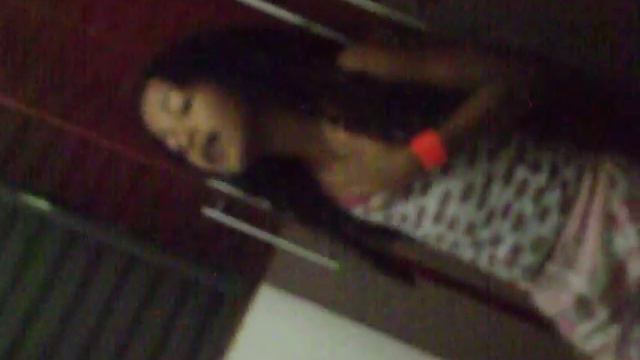 Laura B смотреть онлайн