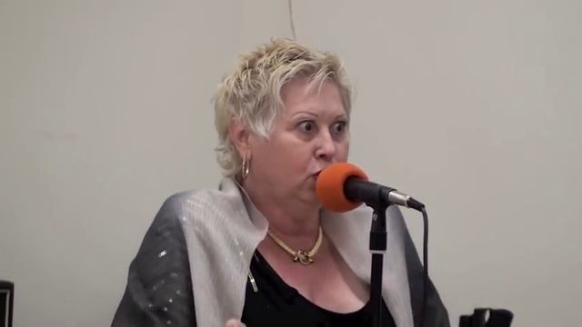 "три вальса " Валентина Стрижак смотреть онлайн