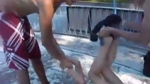 Fucked on the street! TO END! смотреть онлайн
