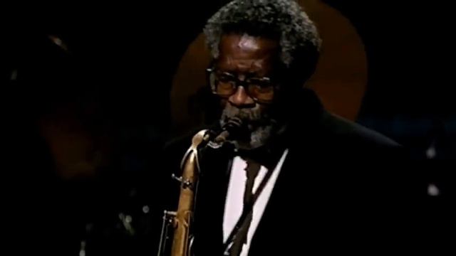 Desafinado -  Antonio Carlos Jobim & Joe Henderson (HQ)