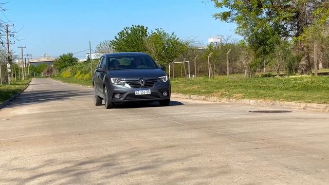 Renault Sandero Intense CVT | La Pareja Tester ????? смотреть онлайн