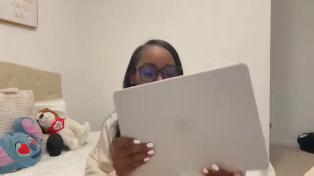 2023 M2 Macbook Air (starlight) Unboxing