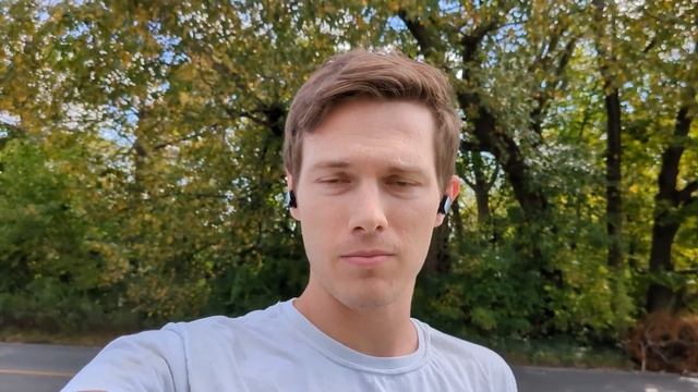 I Tested Bose & Sony's Premium Earbuds - HUGE differences! смотреть онлайн