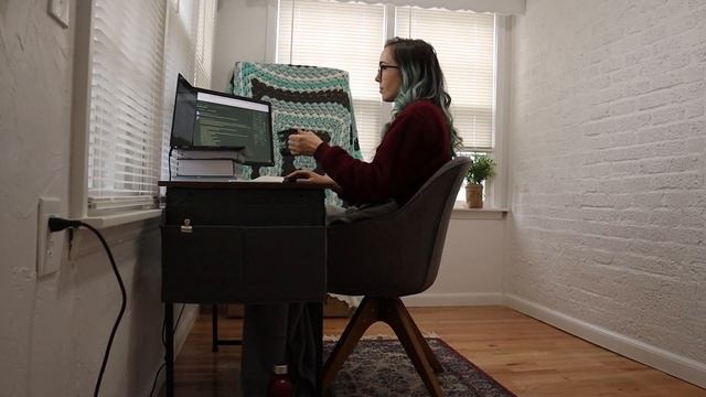 Day In My Life | Work Day As A Software Tester, Delivering Cookies, And Zoom Hangs