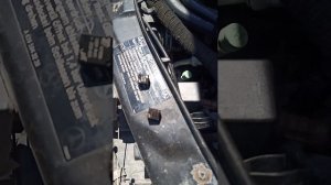 Невлючаетца вторая скорость вентилятора кондиционера.Мерседес вито639