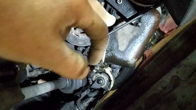 Ситроен Ксантия 1.8 -разлетелся демпферный шкив... смотреть онлайн