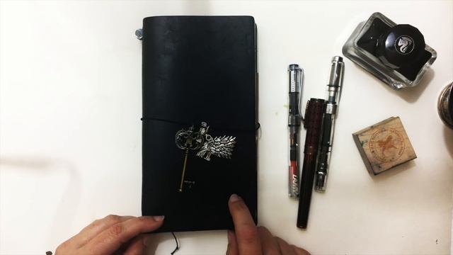 How To Use Traveler's Notebooks смотреть онлайн