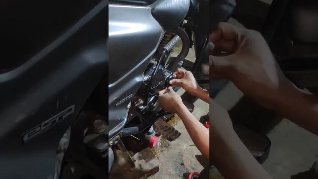 MOTUL 5100 10W30 (SEMI SYNTHETIC) ON SP 125 BS-VI смотреть онлайн