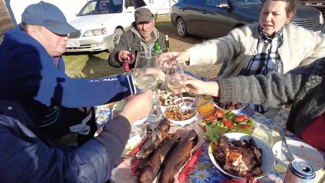 Вообще-то теща — человек хороший. Знакомьтесь, мама Надя смотреть онлайн