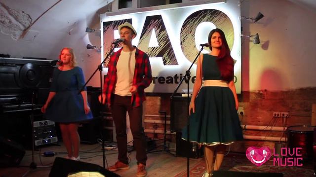 Sunny & the Girls - Неудачное свидание смотреть онлайн
