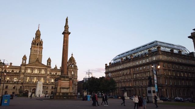 Walking In GLASGOW / Scotland (UK) - 4K 60fps (UHD)