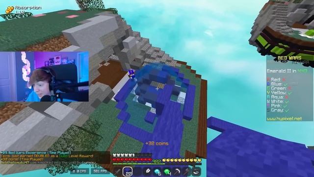 Carrying a Noob to Their First Bedwars Win смотреть онлайн