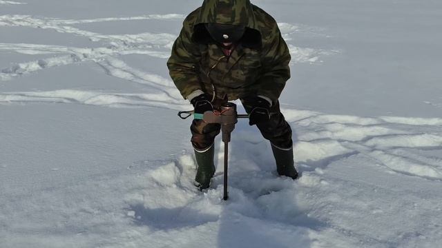 самодельный элекроледобур 18вольт смотреть онлайн