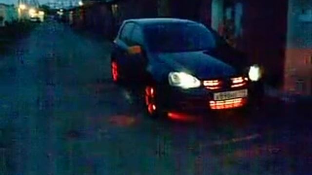 Подсветка колёсных дисков VW Golf R14 смотреть онлайн