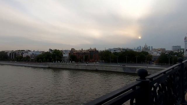 Красный Октябрь что ОНИ сделали с заводом?? Ночная Москва ? Переезд первый месяц смотреть онлайн