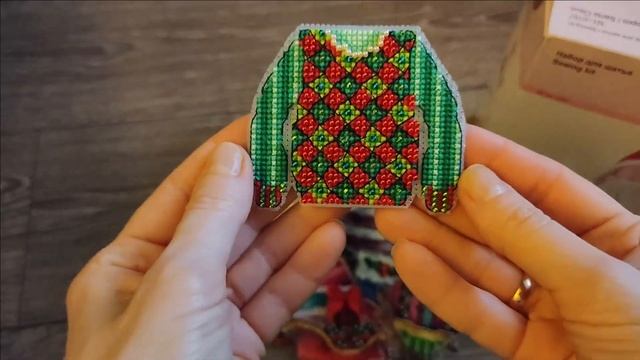 45. Мои вышитые игрушки, распаковка набора для шитья от фирмы Miadolla " Дедушка Мороз" смотреть онлайн