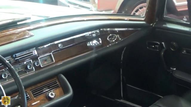 1971 Mercedes-Benz 280 SE 3.5 Cabrio - Exterior and Interior - Retro Classics Stuttgart 2019 смотреть онлайн