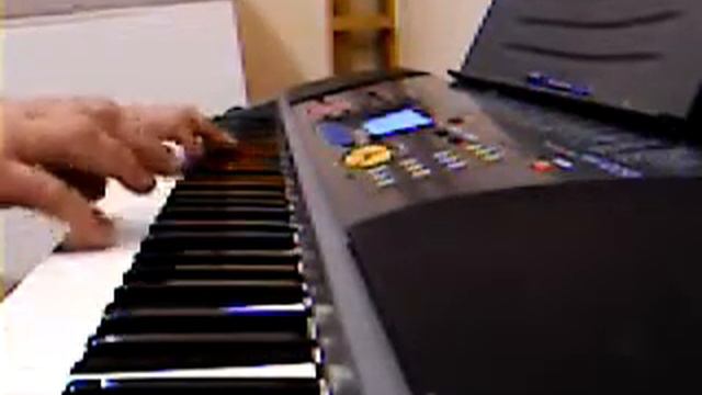 Annies Song on Keyboard смотреть онлайн