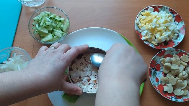 Вкусные салаты с курицей