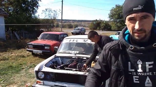 ПЕРВЫЙ ЗАПУСК ВАЗ 2106 ТУРБО на Спорт карбюраторе. Она завелась и работает. Бесплатный Трубо Корч!! смотреть онлайн