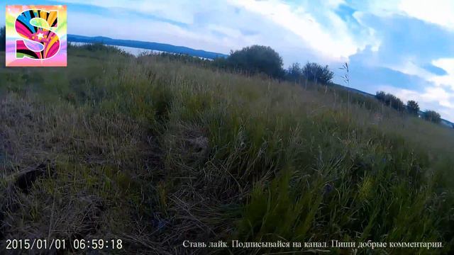 Гуляем в полях Сибири рядом с прекрасным озером. смотреть онлайн