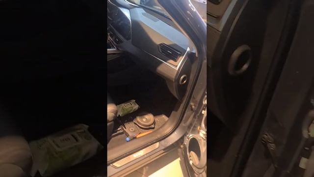 Монтаж автозвука Geely Tugela