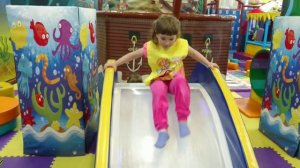 ДЕТИ В РАЗВЛЕКАТЕЛЬНОМ ЦЕНТРЕ HAPPYLON (ВИДЕО ДЛЯ ДЕТЕЙ) РАЗВЛЕЧЕНИЯ