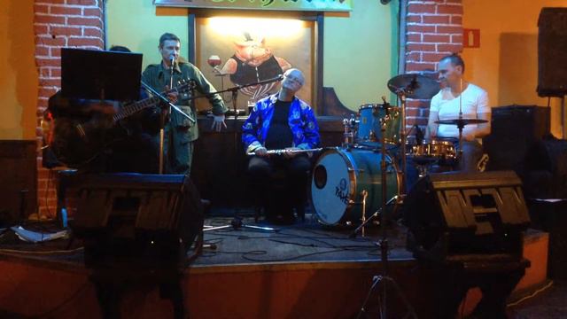 Ленив, обкурен и пьян смотреть онлайн