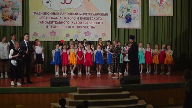 Финал 30 юбилейного окружного фестиваля детского и юношеского творчества "Веснушка – 2023" смотреть онлайн
