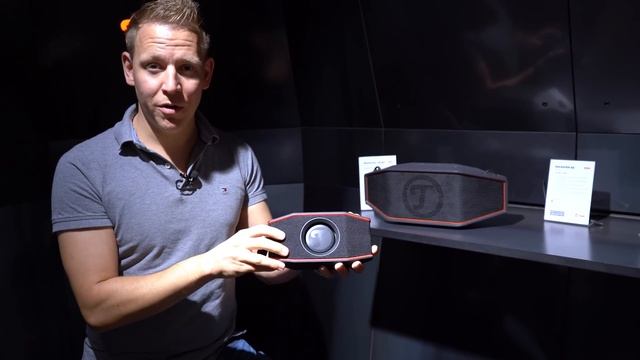 Teufel Rockster Go und Cross wasserdichte Bluetooth Speaker - Hand-On #IFA2018 смотреть онлайн