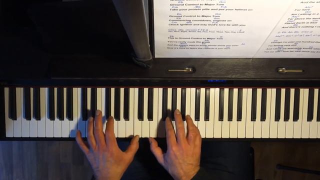 David Bowie / Space Oddity (Piano Cover) смотреть онлайн