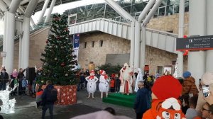 ПОЕЗД ДЕДА МОРОЗА ПРИБЫЛ на самую южную станцию!!!