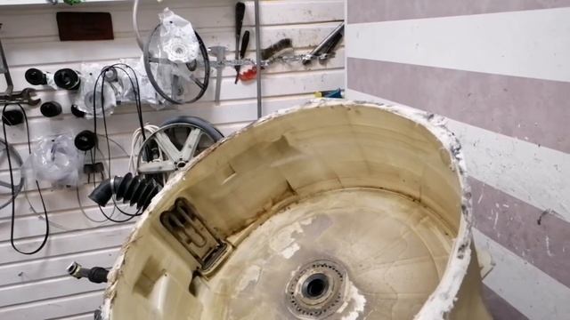 Indesit IWSD6105 замена подшипников. Сложный бак. смотреть онлайн