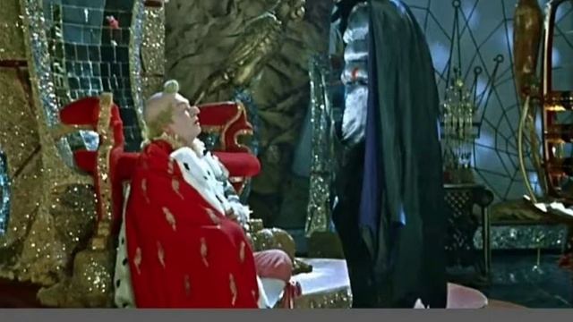 Королевство кривых зеркал.  Гл.9