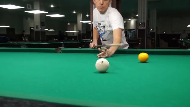 Уроки бильярда с Сергеем Бауровым и Евгением Сталевым. Московская пирамида. Урок 7 смотреть онлайн