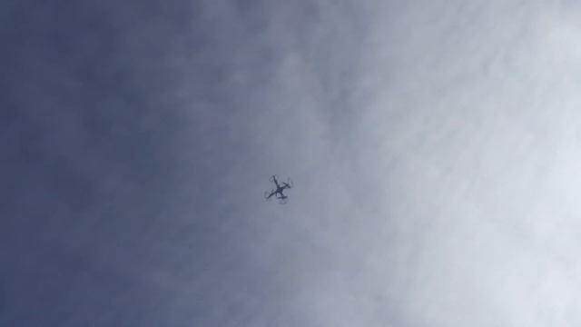 12 апреля День космонавтики. Юрий Гагарин -Наш человек Мы первые в космосе. запускаем квадрокоптер смотреть онлайн